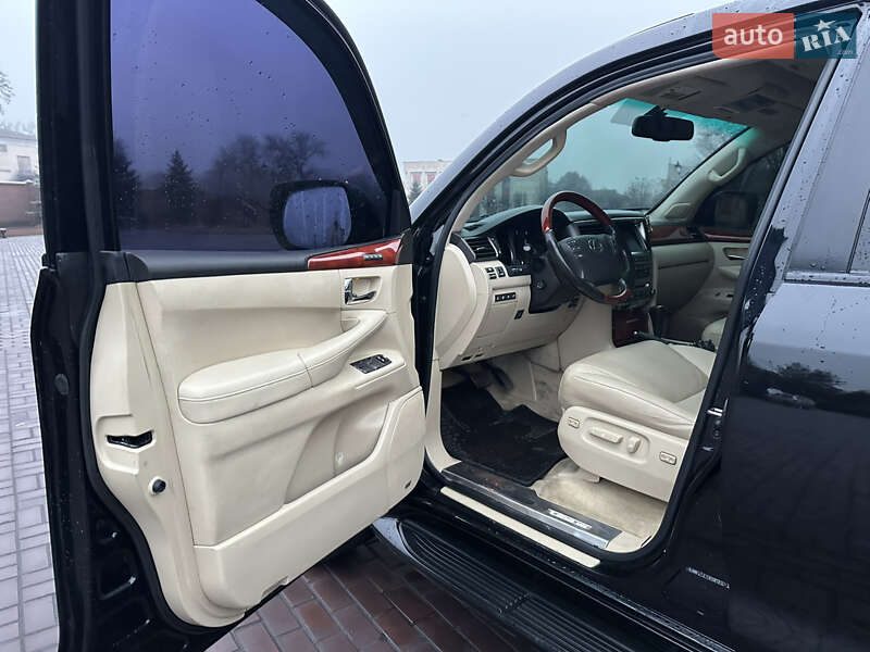 Внедорожник / Кроссовер Lexus LX 2008 в Днепре
