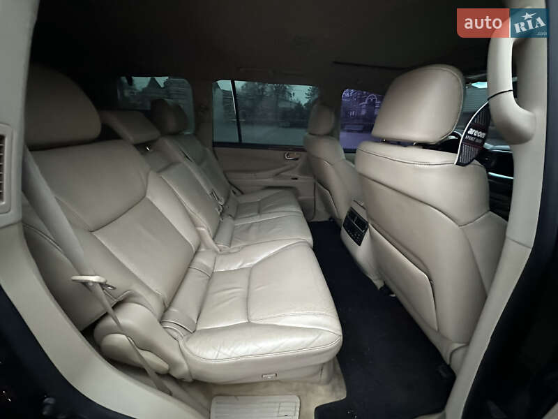 Внедорожник / Кроссовер Lexus LX 2008 в Днепре