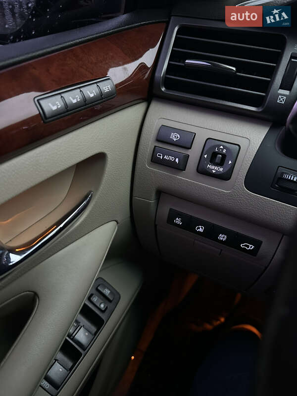 Внедорожник / Кроссовер Lexus LX 2008 в Днепре