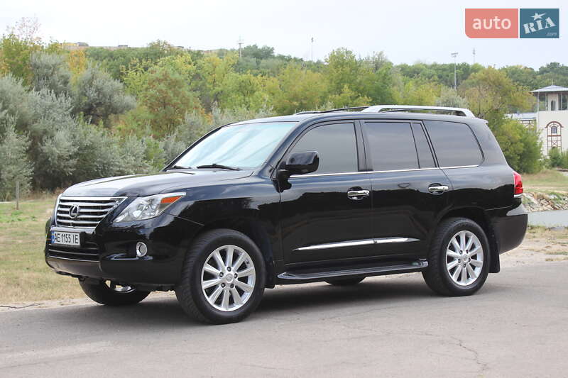 Внедорожник / Кроссовер Lexus LX 2010 в Днепре