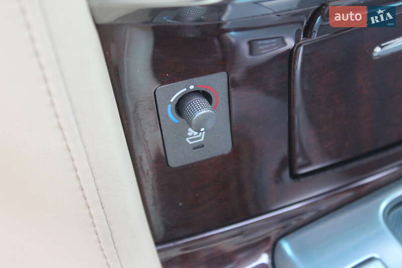 Внедорожник / Кроссовер Lexus LX 2010 в Днепре