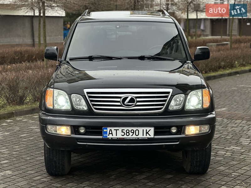 Внедорожник / Кроссовер Lexus LX 2004 в Ивано-Франковске