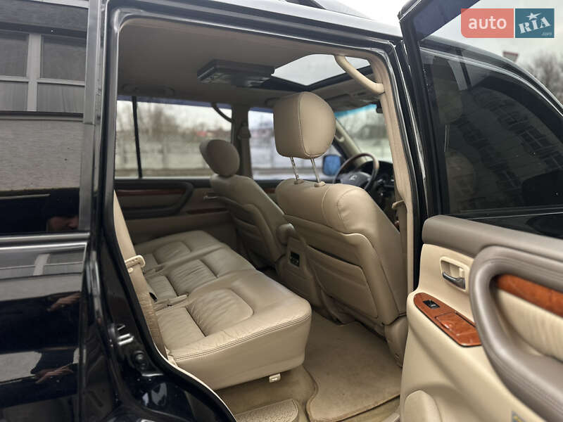 Внедорожник / Кроссовер Lexus LX 2004 в Ивано-Франковске