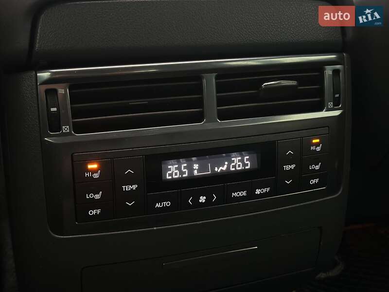 Позашляховик / Кросовер Lexus LX 2008 в Києві фото 20 Позашляховик / Кросовер Lexus LX 2008 в Києві