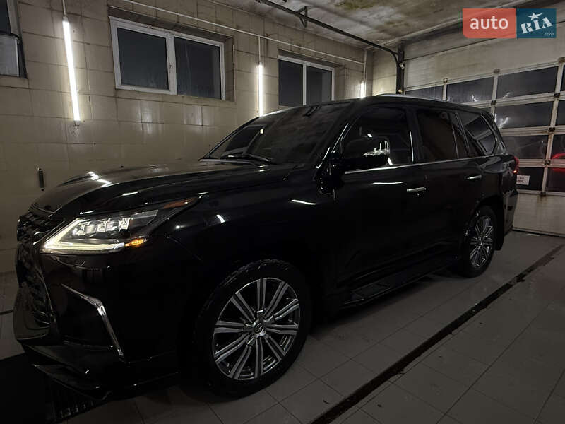 Внедорожник / Кроссовер Lexus LX 2016 в Умани