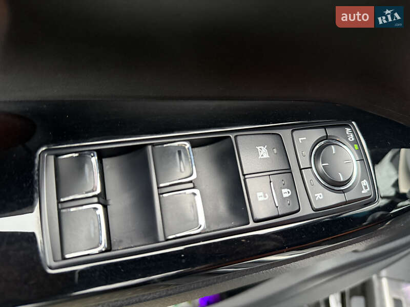 Внедорожник / Кроссовер Lexus LX 2016 в Белой Церкви фото 23 Внедорожник / Кроссовер Lexus LX 2016 в Белой Церкви