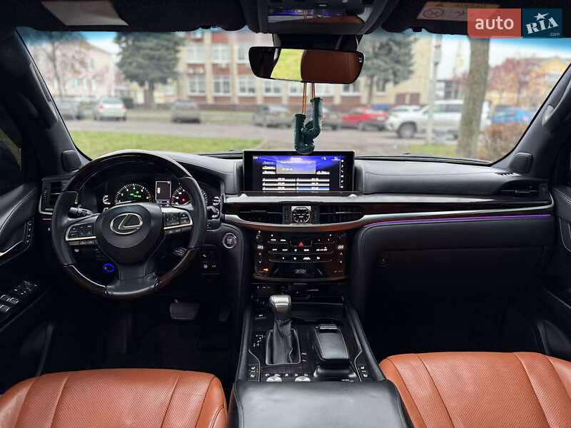 Внедорожник / Кроссовер Lexus LX 2016 в Белой Церкви фото 34 Внедорожник / Кроссовер Lexus LX 2016 в Белой Церкви