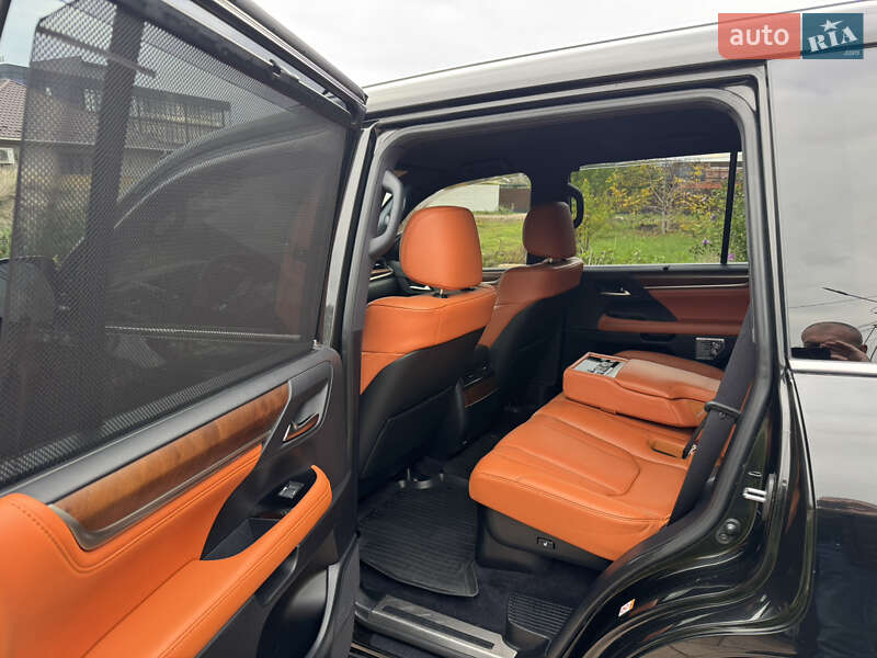 Внедорожник / Кроссовер Lexus LX 2016 в Одессе фото 9 Внедорожник / Кроссовер Lexus LX 2016 в Одессе