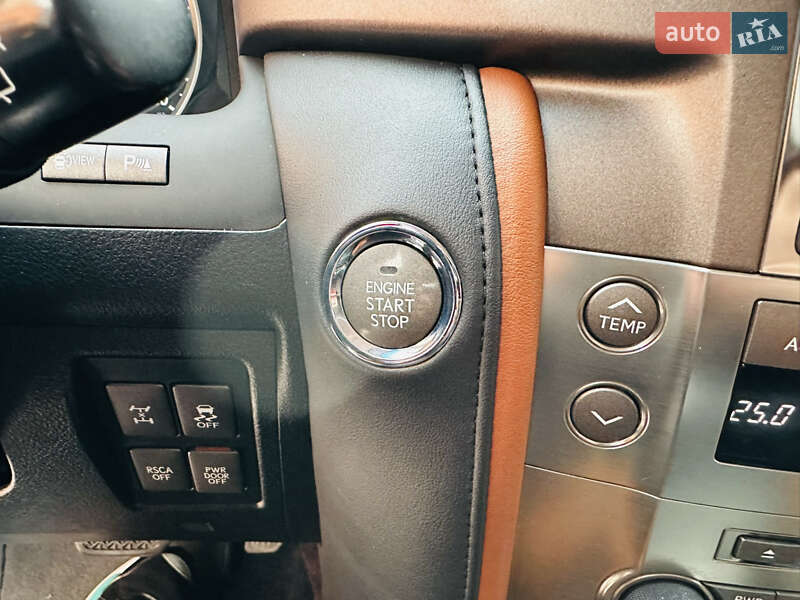 Внедорожник / Кроссовер Lexus LX 2011 в Днепре фото 28 Внедорожник / Кроссовер Lexus LX 2011 в Днепре