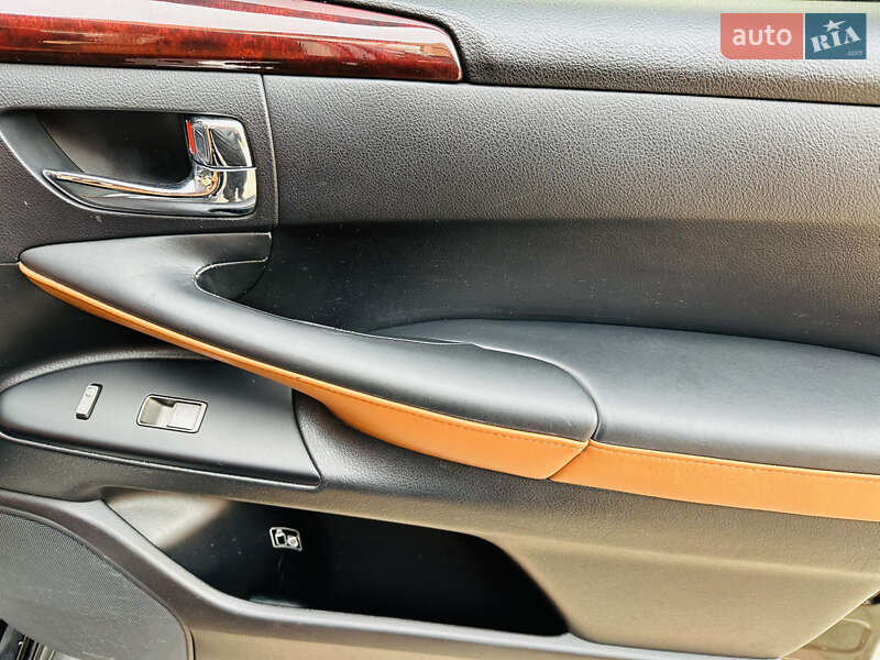 Внедорожник / Кроссовер Lexus LX 2011 в Днепре фото 33 Внедорожник / Кроссовер Lexus LX 2011 в Днепре