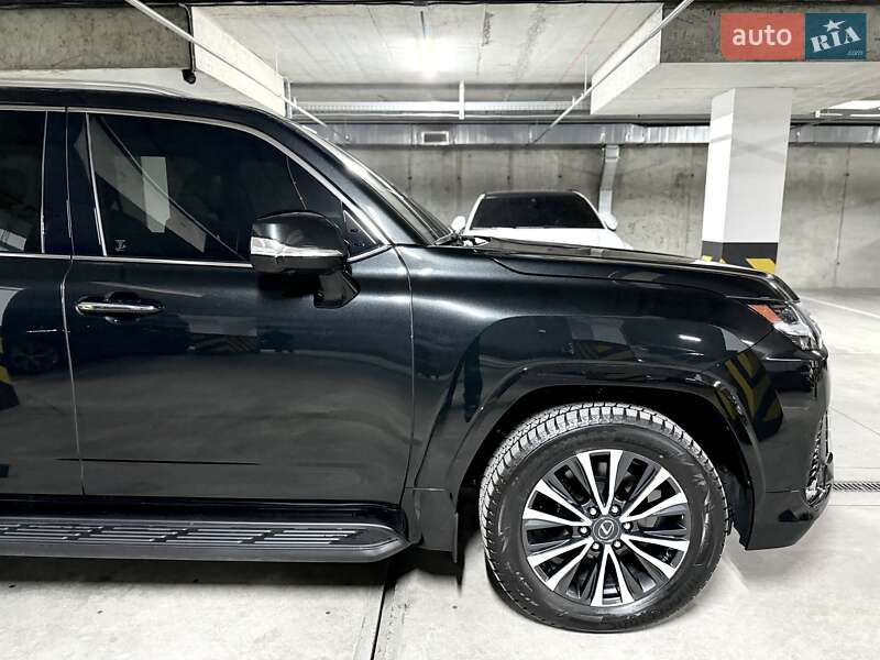 Внедорожник / Кроссовер Lexus LX 2025 в Днепре фото 17 Внедорожник / Кроссовер Lexus LX 2025 в Днепре