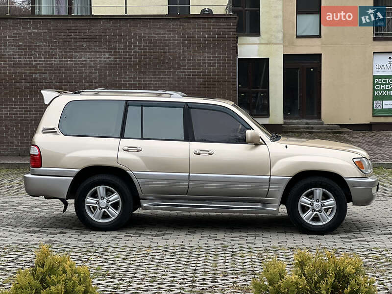 Внедорожник / Кроссовер Lexus LX 2001 в Сваляве фото 10 Внедорожник / Кроссовер Lexus LX 2001 в Сваляве