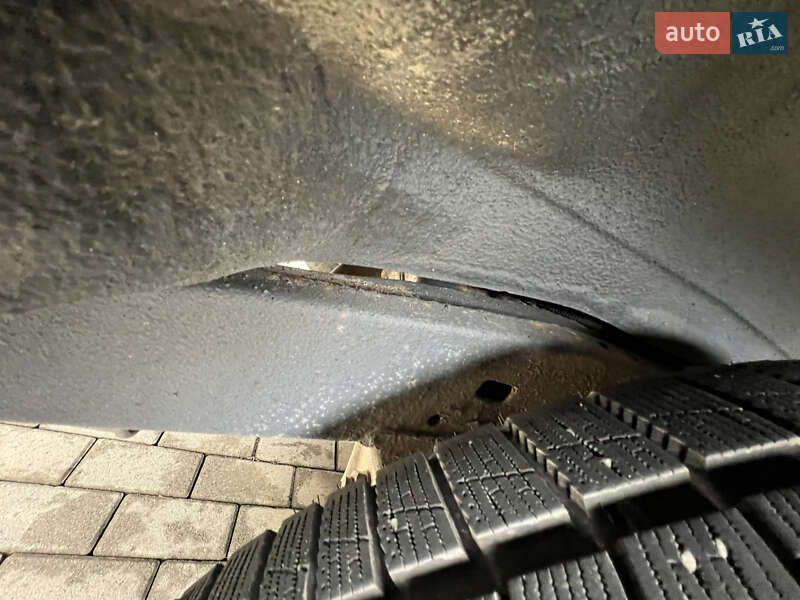 Внедорожник / Кроссовер Lexus LX 2001 в Сваляве фото 31 Внедорожник / Кроссовер Lexus LX 2001 в Сваляве