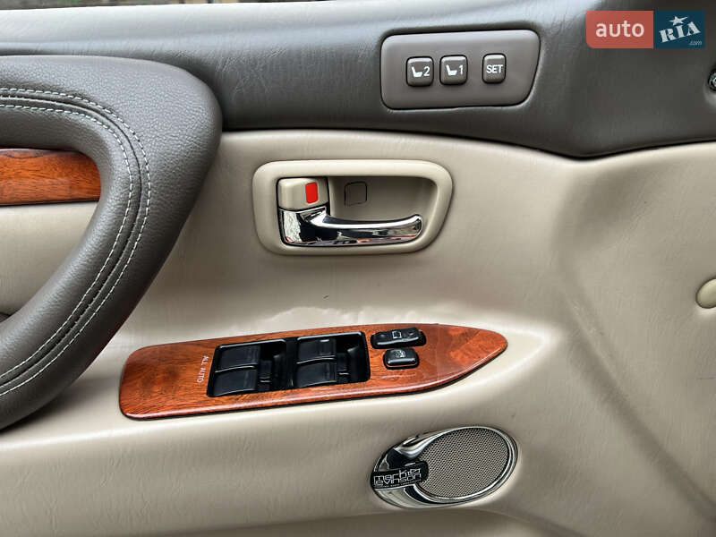 Внедорожник / Кроссовер Lexus LX 2001 в Сваляве фото 39 Внедорожник / Кроссовер Lexus LX 2001 в Сваляве