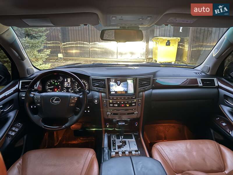 Внедорожник / Кроссовер Lexus LX 2013 в Киеве фото 15 Внедорожник / Кроссовер Lexus LX 2013 в Киеве