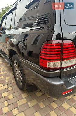 Внедорожник / Кроссовер Lexus LX 2006 в Новомиргороде
