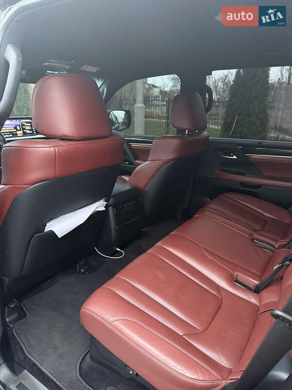 Внедорожник / Кроссовер Lexus LX 2017 в Киеве фото 15 Внедорожник / Кроссовер Lexus LX 2017 в Киеве