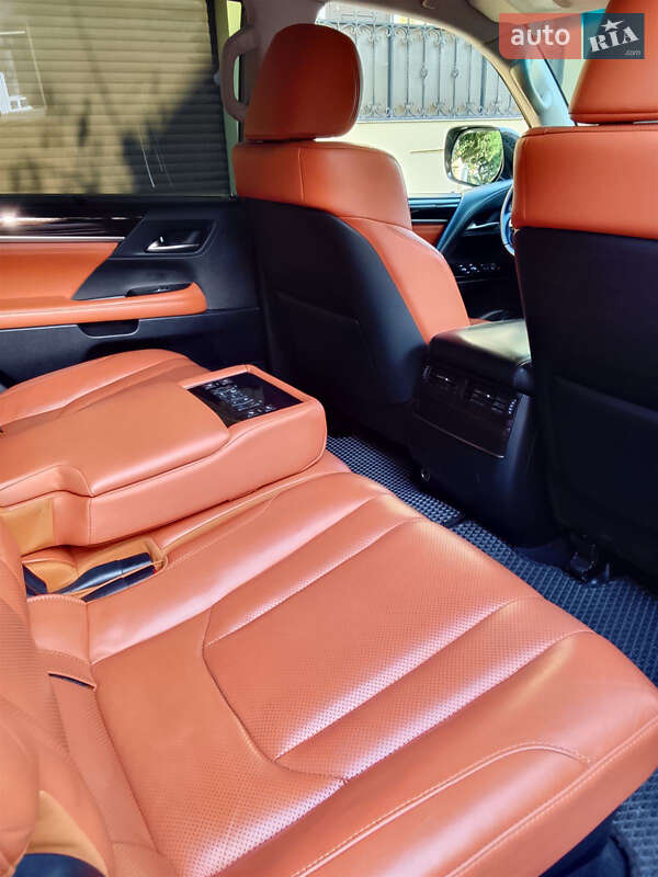 Внедорожник / Кроссовер Lexus LX 2015 в Крыжановка фото 13 Внедорожник / Кроссовер Lexus LX 2015 в Крыжановка