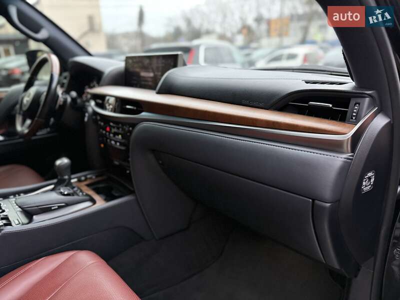 Внедорожник / Кроссовер Lexus LX 2019 в Виннице