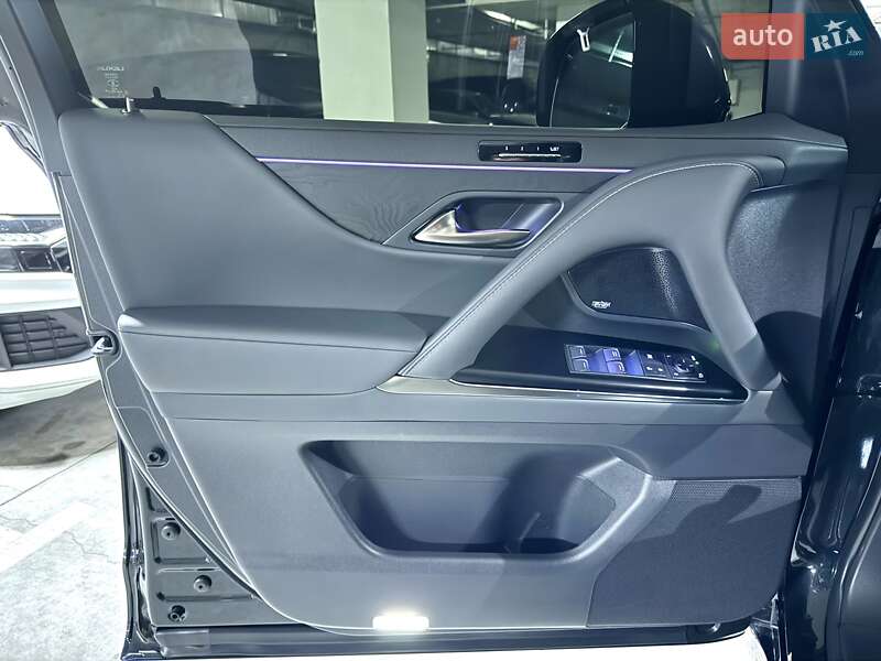 Внедорожник / Кроссовер Lexus LX 2023 в Днепре фото 21 Внедорожник / Кроссовер Lexus LX 2023 в Днепре