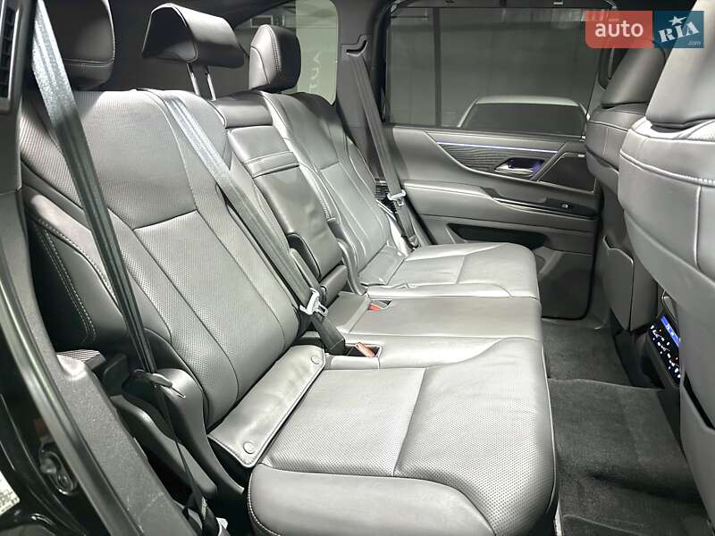 Внедорожник / Кроссовер Lexus LX 2023 в Днепре фото 33 Внедорожник / Кроссовер Lexus LX 2023 в Днепре
