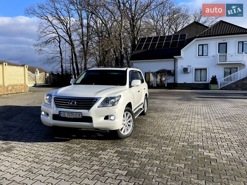 Внедорожник / Кроссовер Lexus LX 2008 в Черновцах
