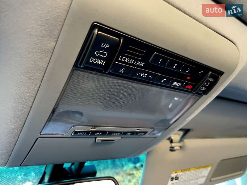 Внедорожник / Кроссовер Lexus LX 2008 в Черновцах