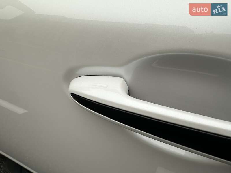 Внедорожник / Кроссовер Lexus LX 2022 в Киеве