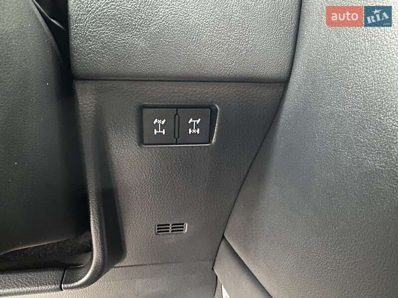 Внедорожник / Кроссовер Lexus LX 2022 в Киеве