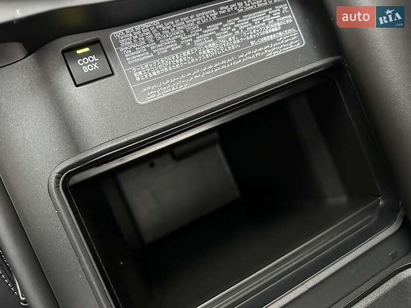 Внедорожник / Кроссовер Lexus LX 2022 в Киеве