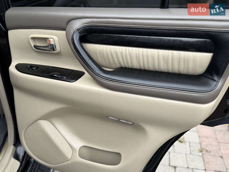 Внедорожник / Кроссовер Lexus LX 2006 в Ивано-Франковске фото 44 Внедорожник / Кроссовер Lexus LX 2006 в Ивано-Франковске