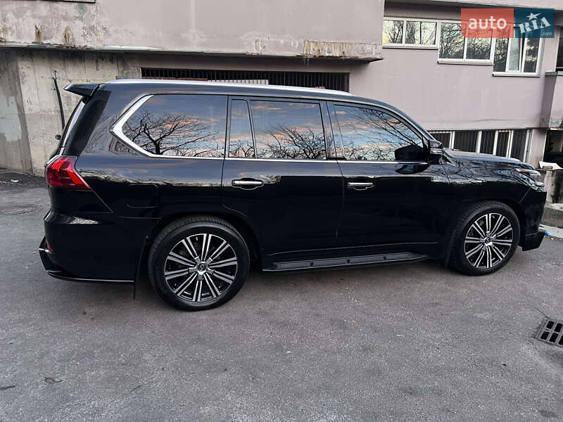 Внедорожник / Кроссовер Lexus LX 2019 в Киеве фото 2 Внедорожник / Кроссовер Lexus LX 2019 в Киеве