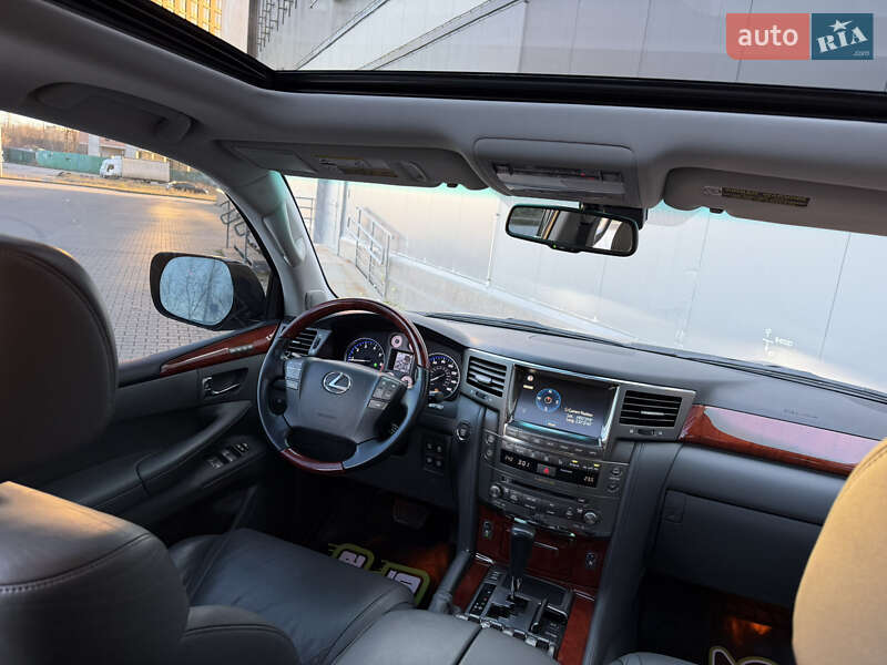 Внедорожник / Кроссовер Lexus LX 2008 в Киеве фото 59 Внедорожник / Кроссовер Lexus LX 2008 в Киеве