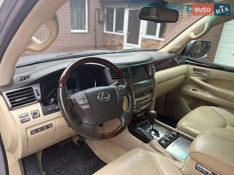 Внедорожник / Кроссовер Lexus LX 2010 в Киеве фото 12 Внедорожник / Кроссовер Lexus LX 2010 в Киеве