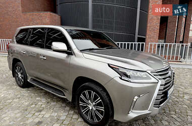 Внедорожник / Кроссовер Lexus LX 2016 в Днепре