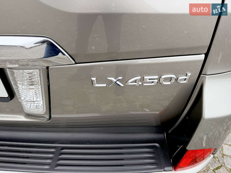 Внедорожник / Кроссовер Lexus LX 2016 в Днепре