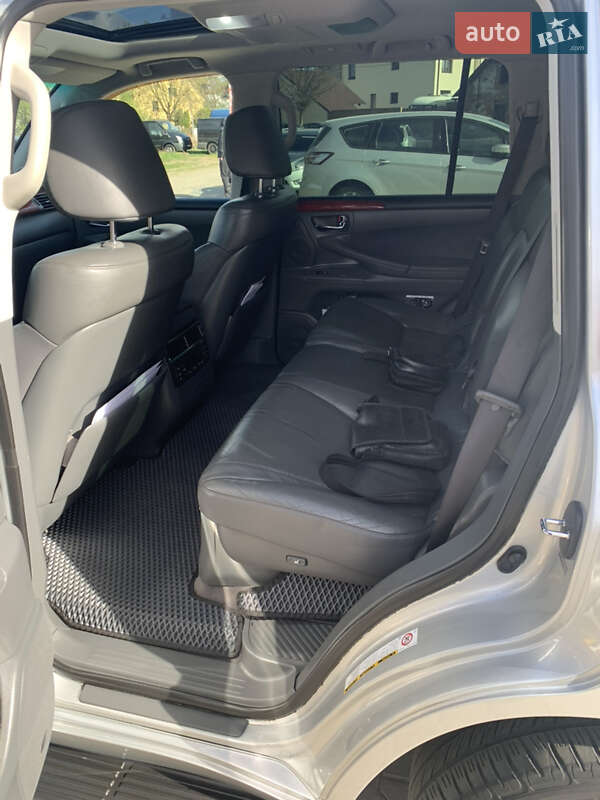 Внедорожник / Кроссовер Lexus LX 2008 в Рахове