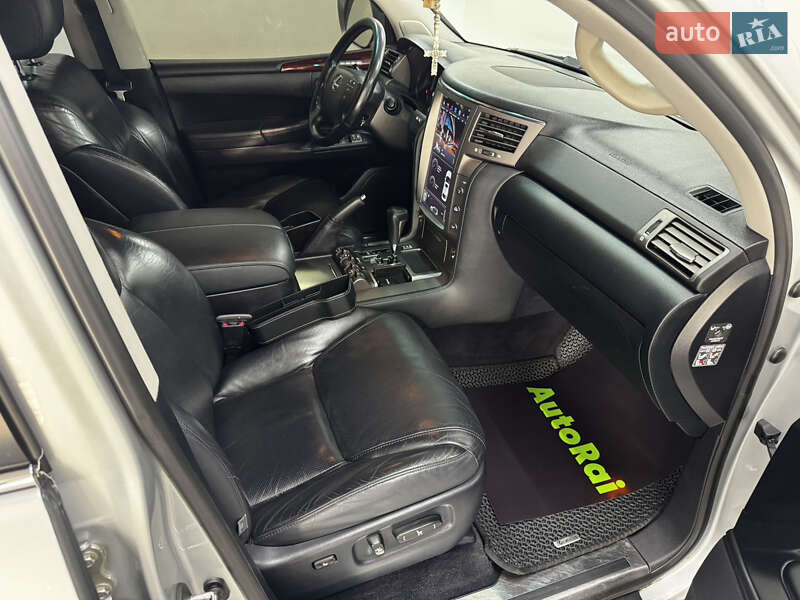 Внедорожник / Кроссовер Lexus LX 2010 в Одессе фото 13 Внедорожник / Кроссовер Lexus LX 2010 в Одессе