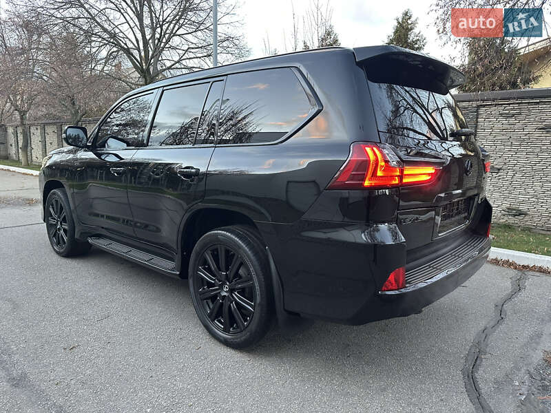 Внедорожник / Кроссовер Lexus LX 2018 в Днепре фото 5 Внедорожник / Кроссовер Lexus LX 2018 в Днепре