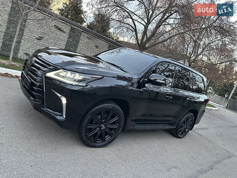 Внедорожник / Кроссовер Lexus LX 2018 в Днепре фото 19 Внедорожник / Кроссовер Lexus LX 2018 в Днепре