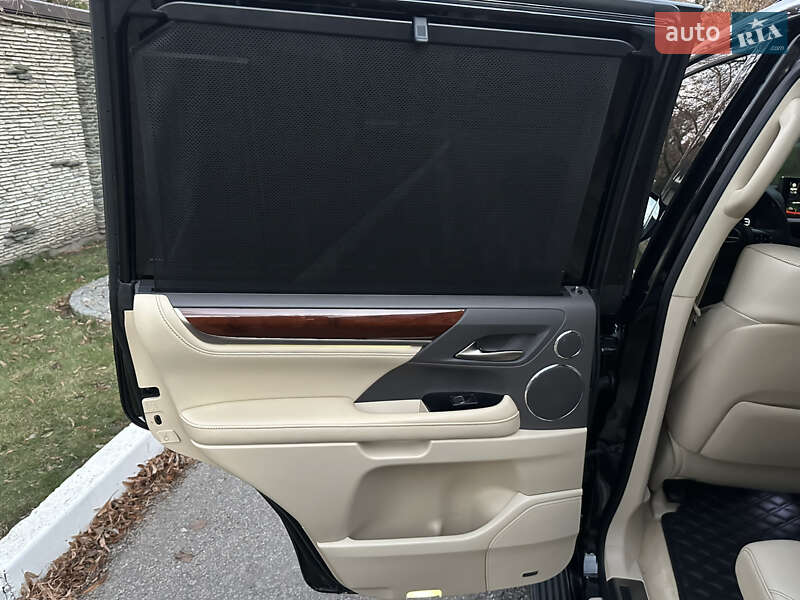Внедорожник / Кроссовер Lexus LX 2018 в Днепре фото 62 Внедорожник / Кроссовер Lexus LX 2018 в Днепре
