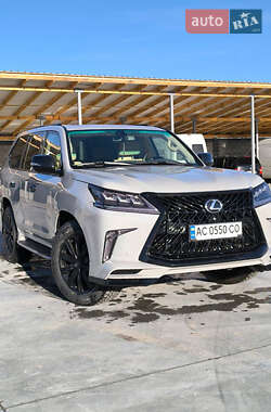 Внедорожник / Кроссовер Lexus LX 2013 в Березному