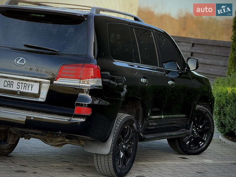 Внедорожник / Кроссовер Lexus LX 2008 в Стрые