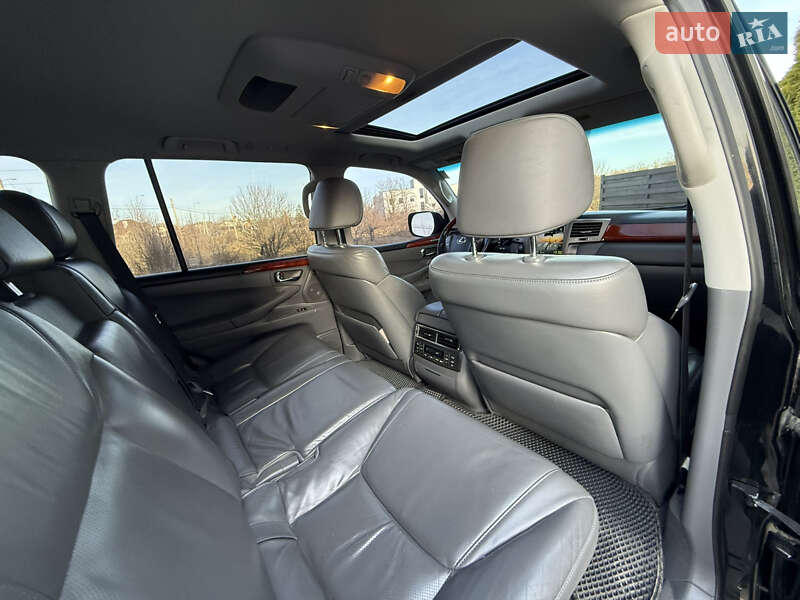 Внедорожник / Кроссовер Lexus LX 2008 в Стрые