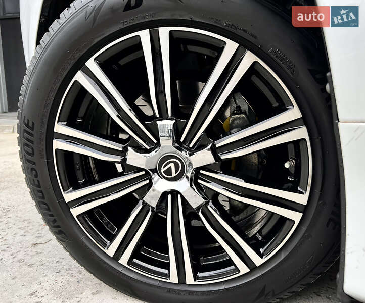 Внедорожник / Кроссовер Lexus LX 2017 в Киеве фото 8 Внедорожник / Кроссовер Lexus LX 2017 в Киеве