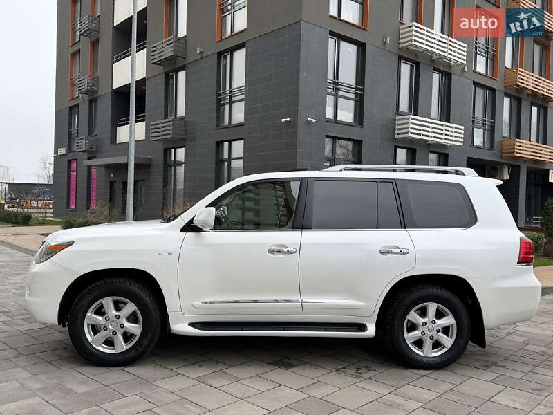 Внедорожник / Кроссовер Lexus LX 2008 в Киеве