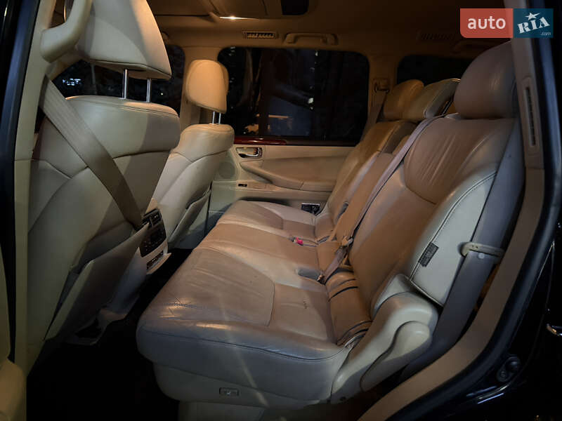 Внедорожник / Кроссовер Lexus LX 2008 в Одессе