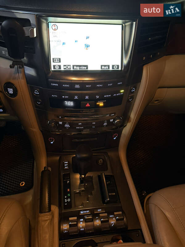 Внедорожник / Кроссовер Lexus LX 2008 в Одессе