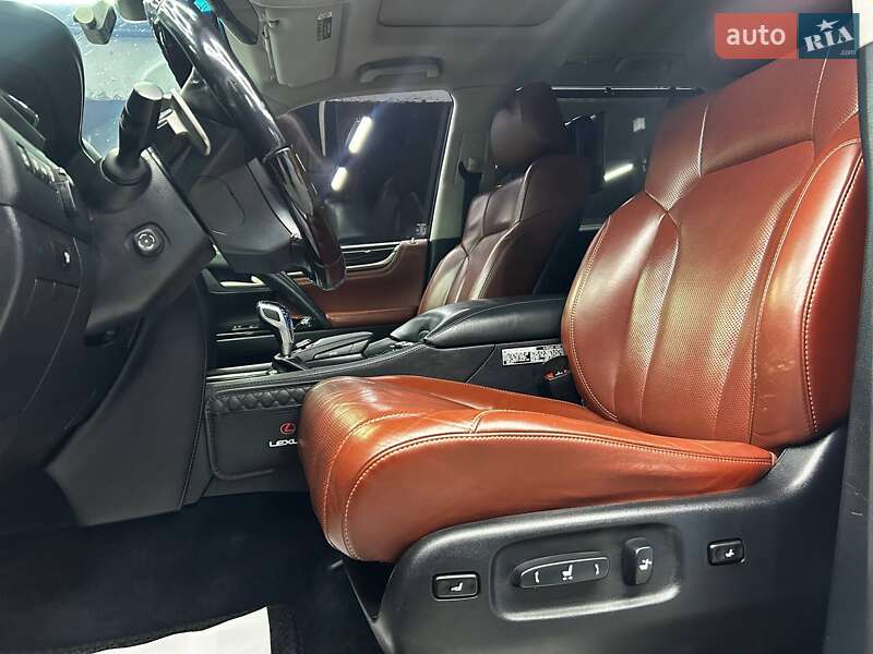 Внедорожник / Кроссовер Lexus LX 2017 в Черновцах фото 7 Внедорожник / Кроссовер Lexus LX 2017 в Черновцах