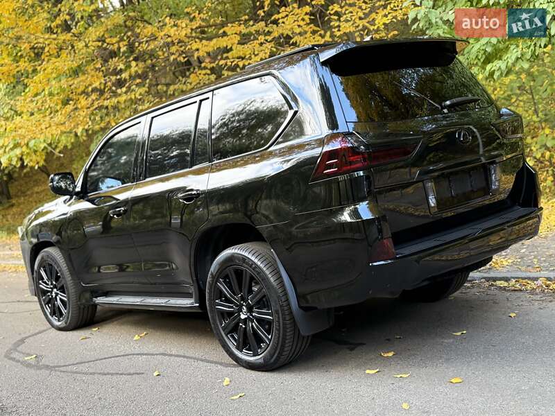 Внедорожник / Кроссовер Lexus LX 2017 в Киеве фото 7 Внедорожник / Кроссовер Lexus LX 2017 в Киеве